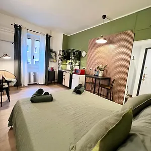 https://apt-la-bella-milano-charme-3-km-away-from-duomo.it-lombardy.com