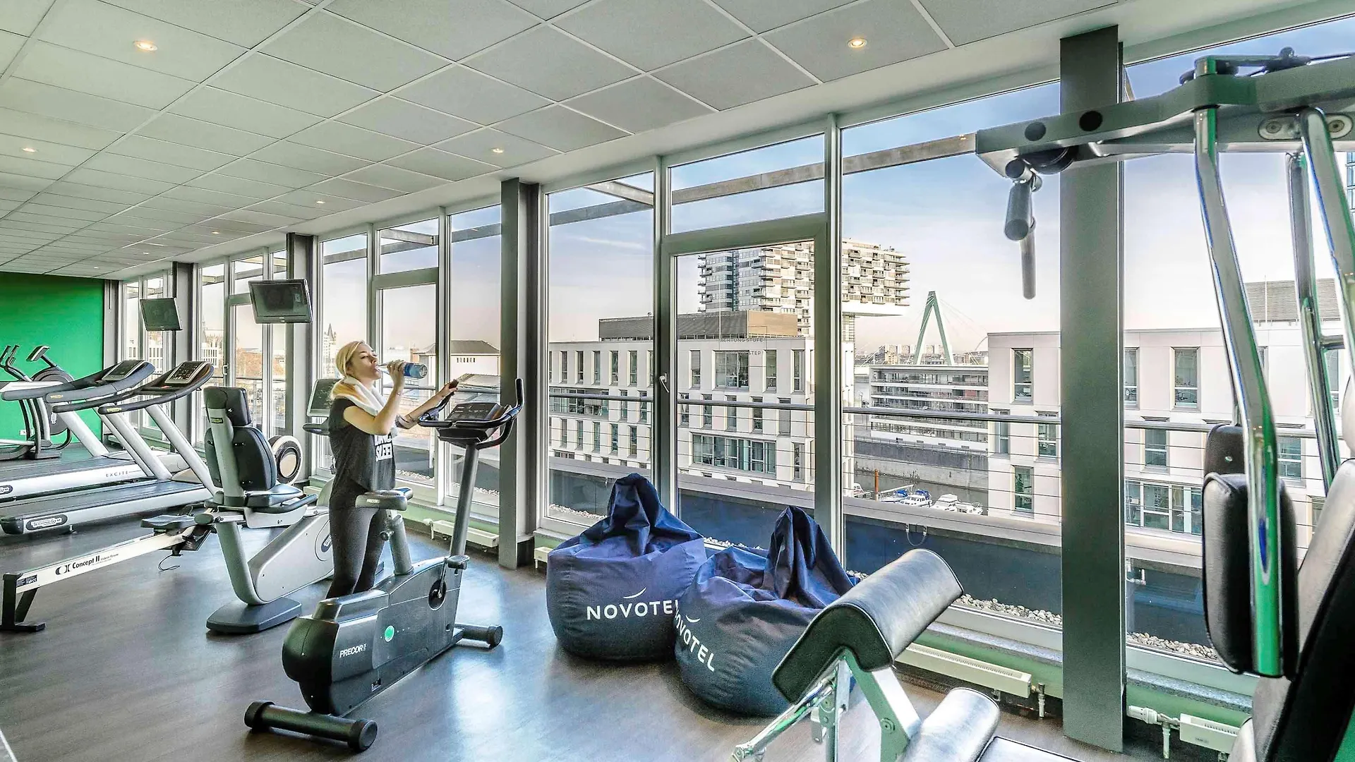 Novotel Koeln City 4*, Cologne